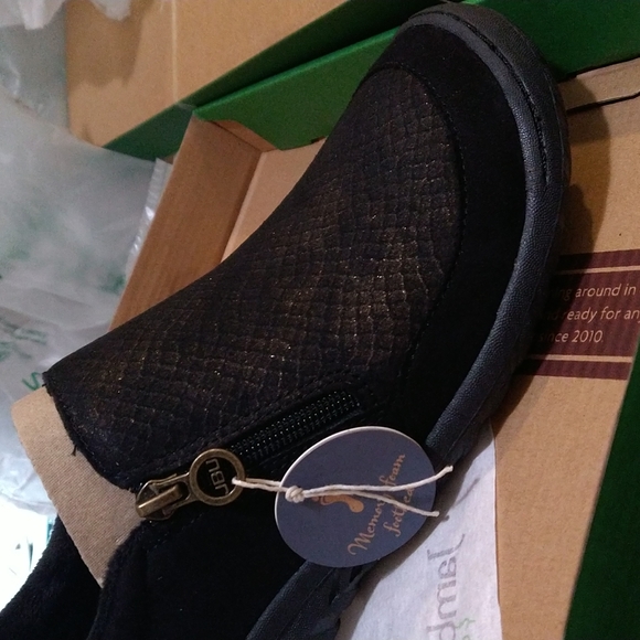 JBU by Jambu Black & Gold Cranberry Side-Zip Loafer 9.5 - Picture 10 of 10